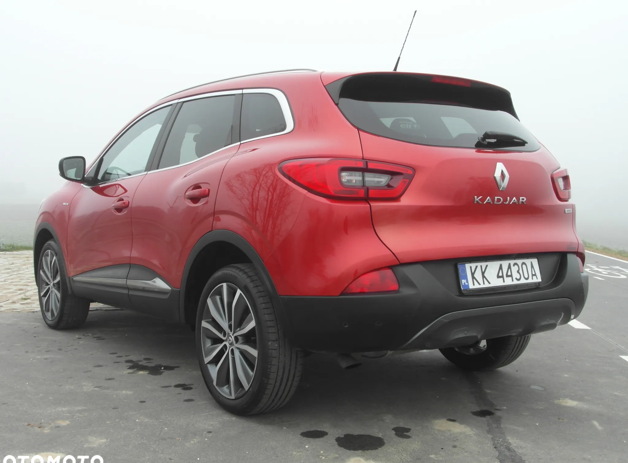 Renault Kadjar cena 60900 przebieg: 143000, rok produkcji 2016 z Milanówek małe 781